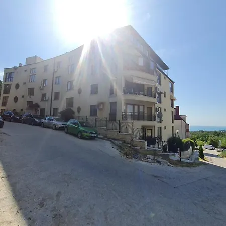 Port Natura Apartament Warna